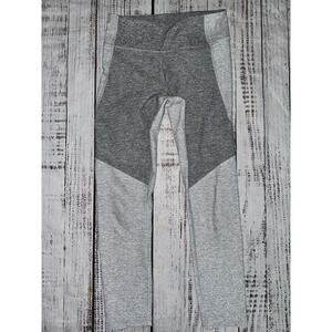 Outdoor‎ Voices Warmup Leggings Size S Gray Color Block 7/8 ￼Yoga Athletic￼